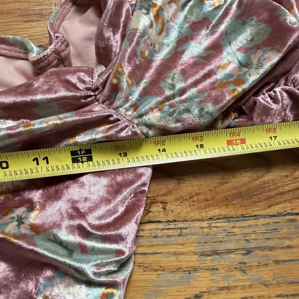 Free People Dusty Pink Floral Velvet Off Shoulder Ruched Top Y2K Soft Grunge‎ M
